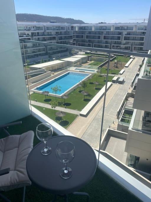 Apartamento Cervantino อัลกาลาเดเอนาเรส ภายนอก รูปภาพ