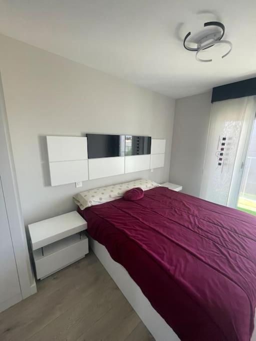 Apartamento Cervantino อัลกาลาเดเอนาเรส ภายนอก รูปภาพ
