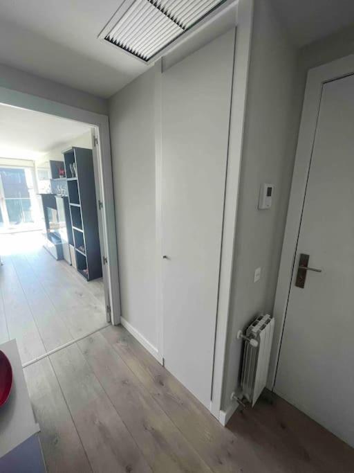 Apartamento Cervantino อัลกาลาเดเอนาเรส ภายนอก รูปภาพ